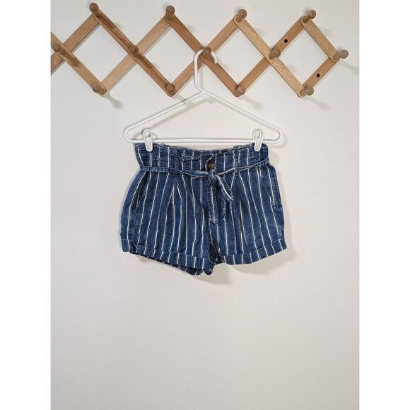 American Eagle Blue Striped High Waist Paperbag Shorts - Size 4 - Picture 1 of 6